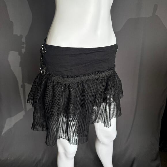Vintage y2k dead threads black skirt - Picture 2 of 5